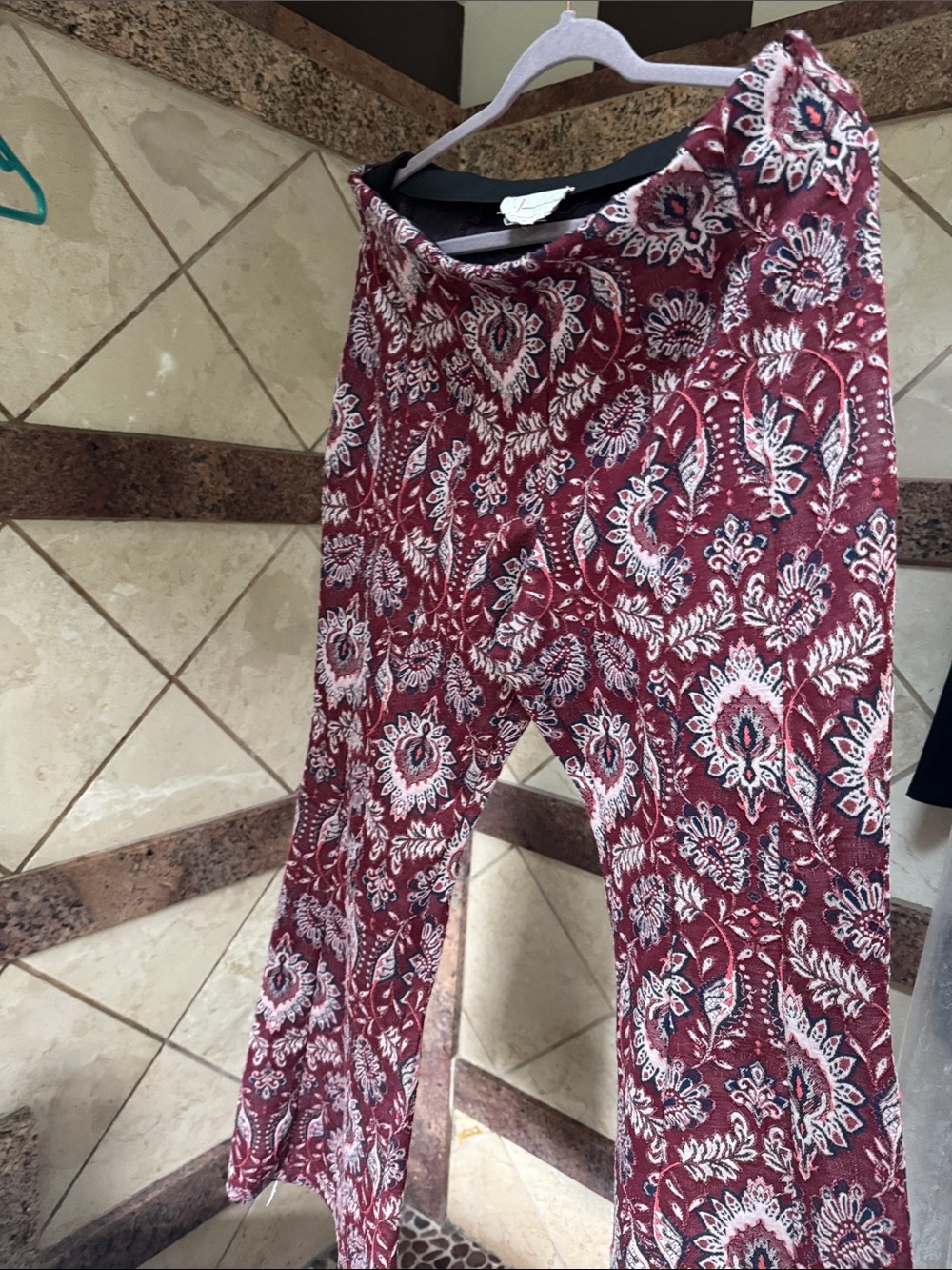 Anthropologie Maroon and White Floral-Print Leggings